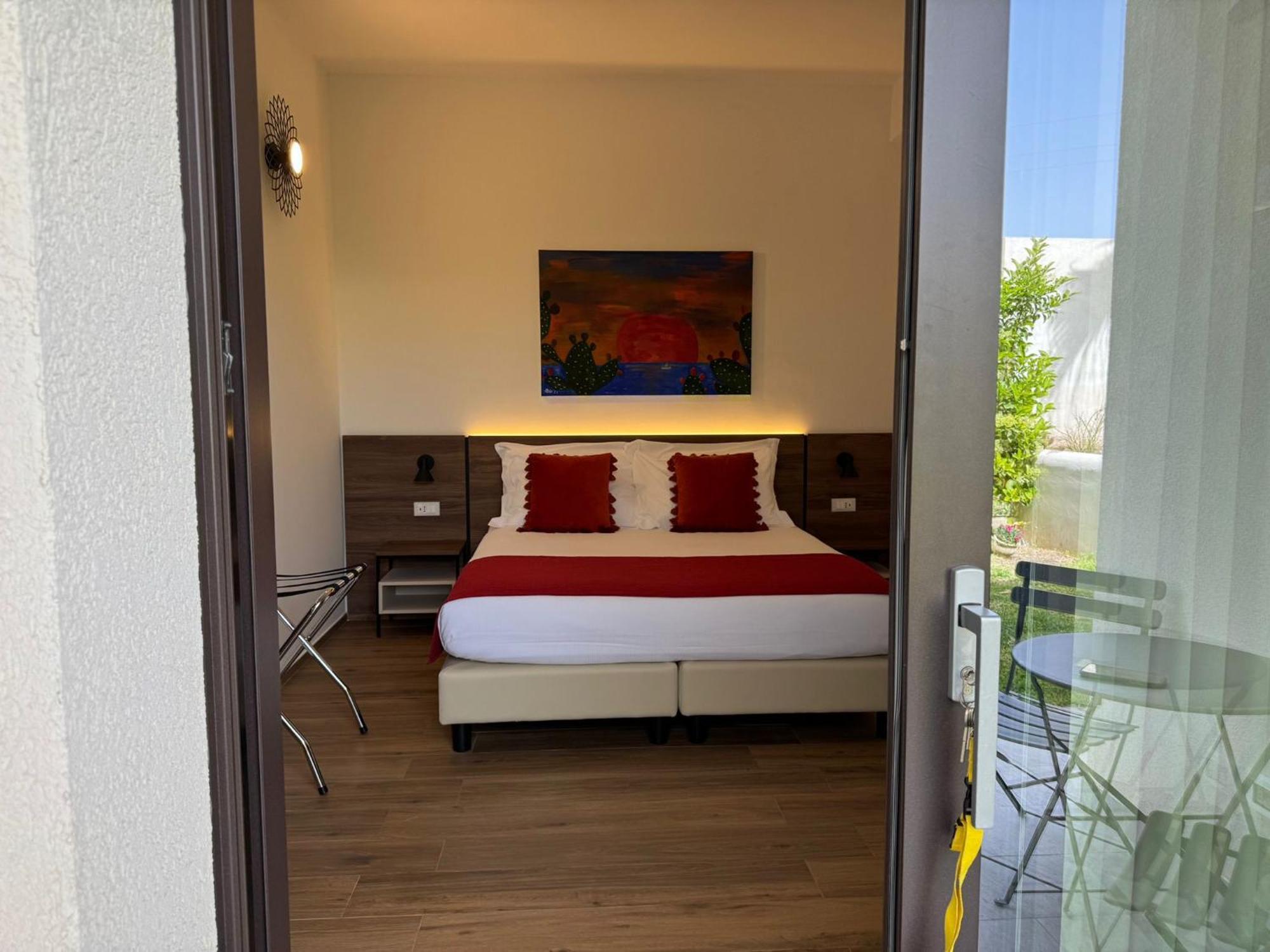 Elaia Rooms Lido di Noto エクステリア 写真
