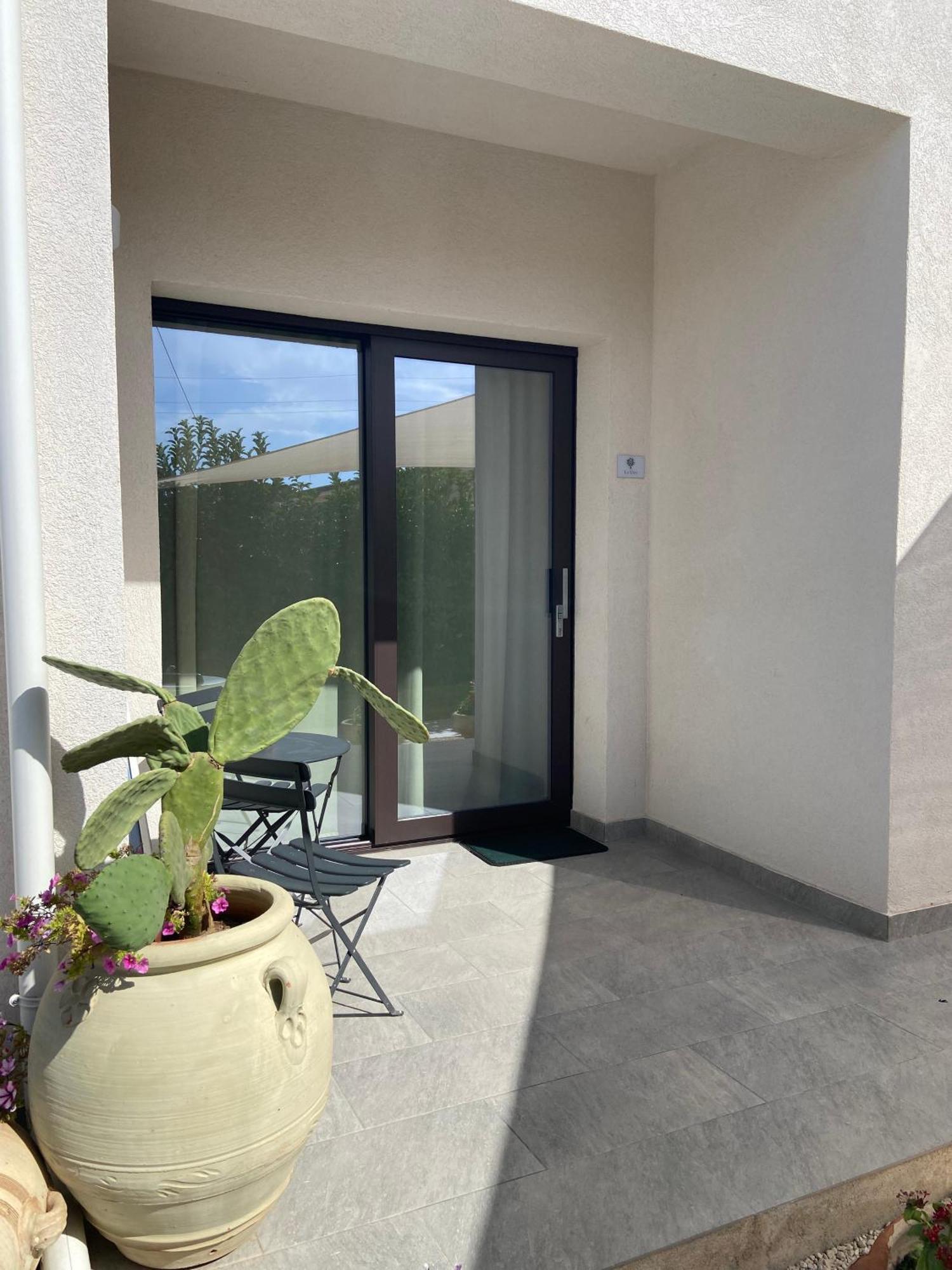 Elaia Rooms Lido di Noto エクステリア 写真
