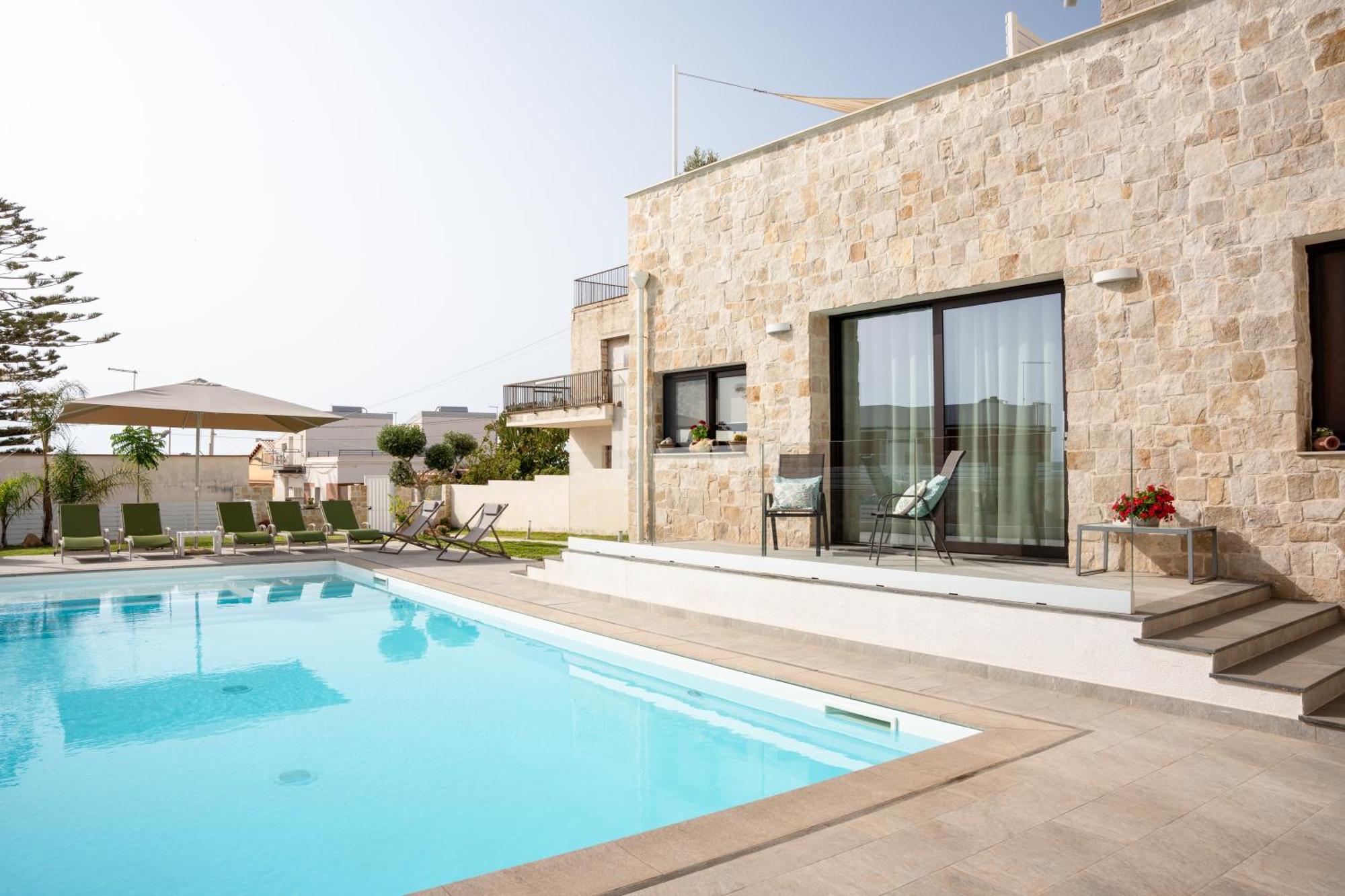 Elaia Rooms Lido di Noto エクステリア 写真